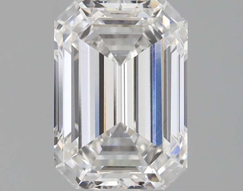 2.6ct Emerald E VVS2 IGI